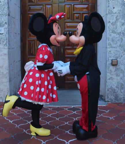 Mickey & Minnie mascot available for kids parties
